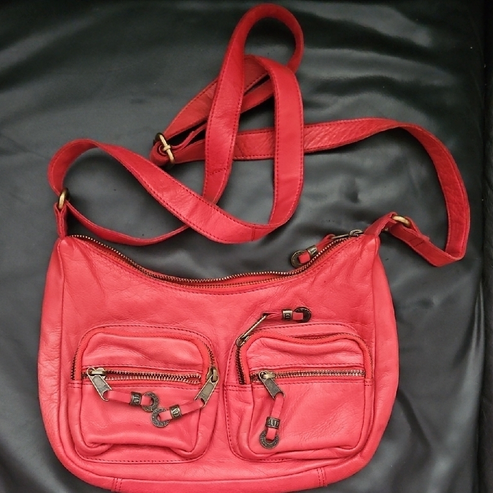 Axel David Vintage 100% Leather Coral Crossbody Bag Adjustable  Brass Hardware